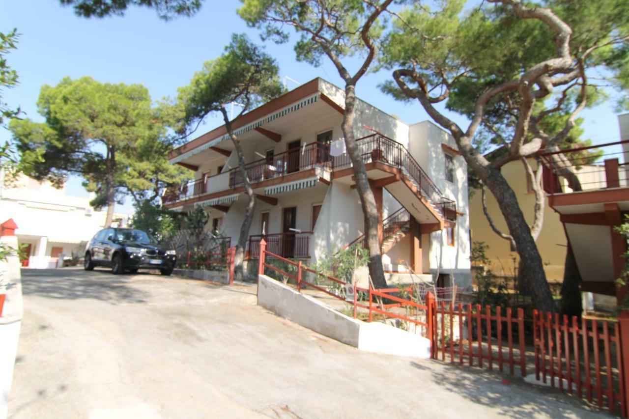 Sea Cottage In Pinewood Marina di Ginosa Buitenkant foto